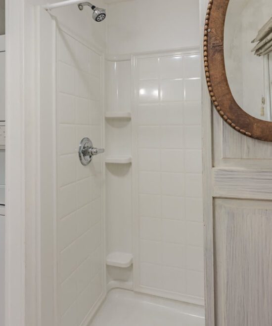 Sundown Cottage Vacation Rental Shower & Laundry