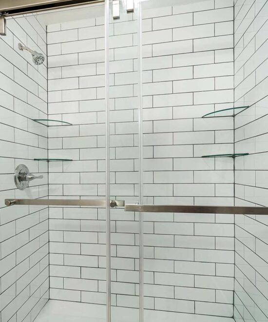 Appaloosa Vacation Home Bathroom Shower