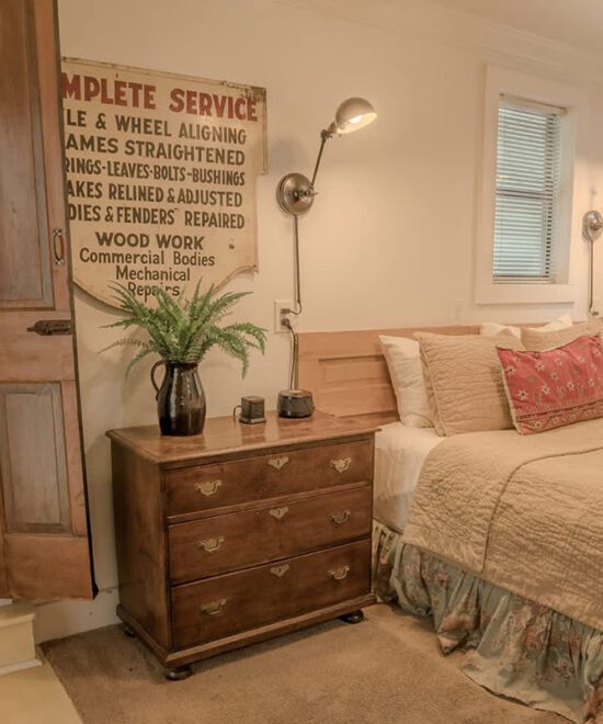 Sundown Cottage Vacation Rental Bedroom 2