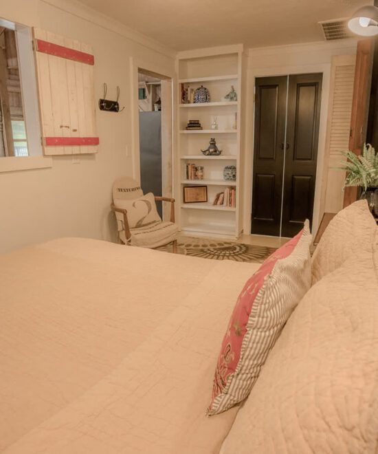 Sundown Cottage Vacation Rental Bedroom 2 Queen Bed