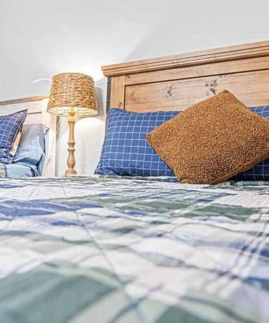 View Point Cabin Vacation Rental Queen & Full Bed