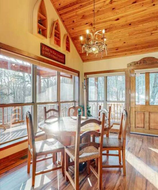 War Eagle Lake House Dining Table