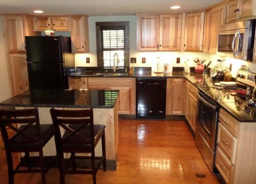 War Eagle Cabin Vacation Rental Full Kitchen